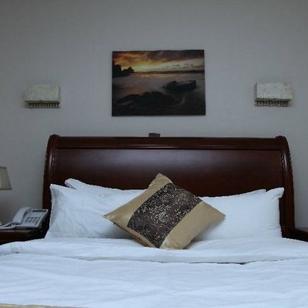 Fryburg Suites Aliayabiagba Luaran gambar