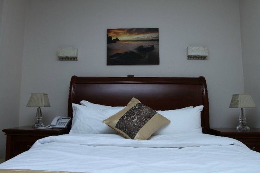 Fryburg Suites Aliayabiagba Luaran gambar