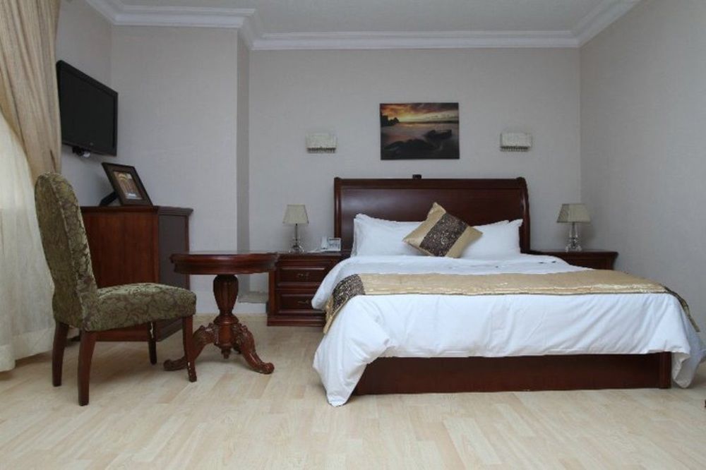 Fryburg Suites Aliayabiagba Luaran gambar