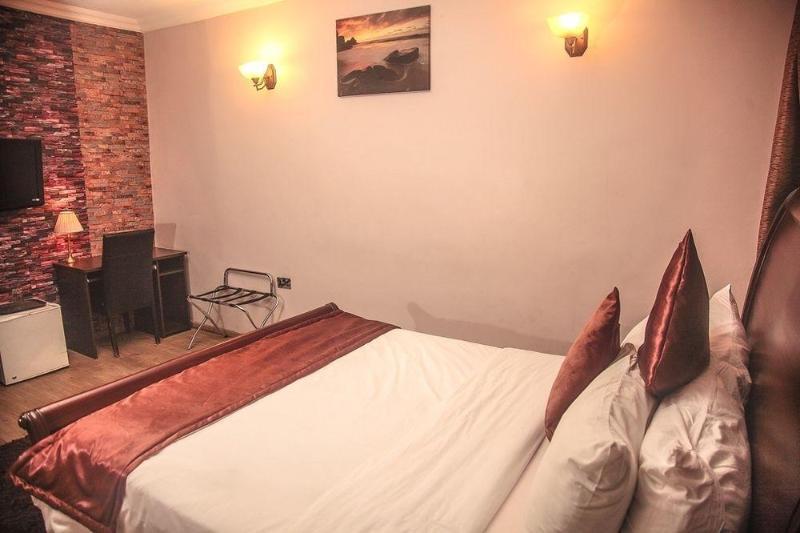Fryburg Suites Aliayabiagba Luaran gambar