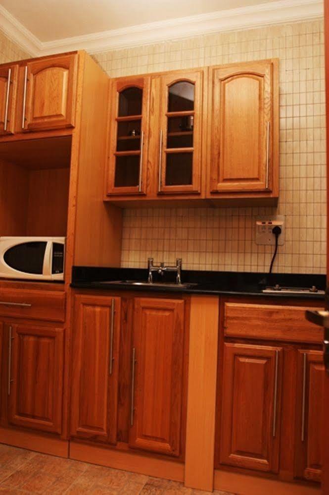 Fryburg Suites Aliayabiagba Luaran gambar